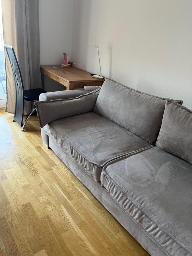 Schoenes Zimmer In Zentraler Lage Ulm Exterior foto